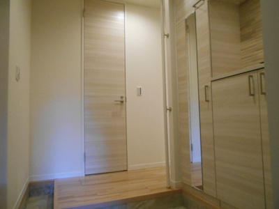 【玄関】 | カーサヴィットリア