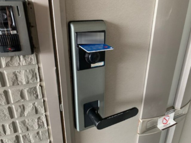 【セキュリティ】 | アメニティ殿山　Ａ棟 | 反転間取り別部屋写真です。