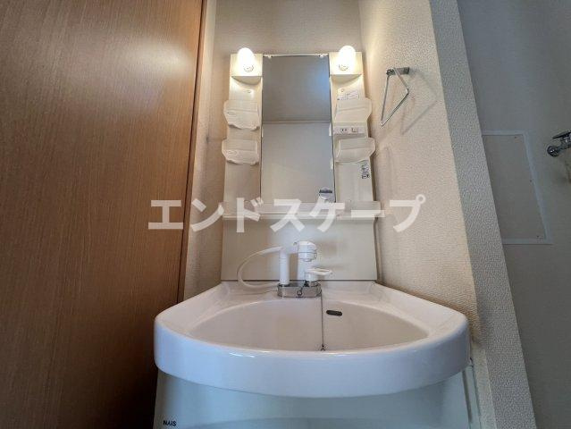 レトアフリーゼBの洗面所|高崎、前橋エリアのお部屋探しはエンドスケープまで！お客様の理想お聞かせ下さい♪