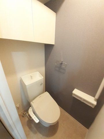 ウィステリア　Ａのトイレ|清潔感のあるトイレです