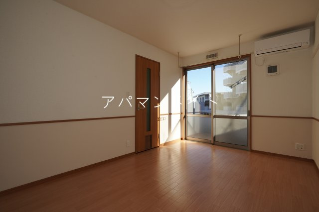 【居間・リビング】 | ウエルス戸塚南 | 戸塚周辺ならアパマンメイトへＬｅｔｓ Ｇｏ ！