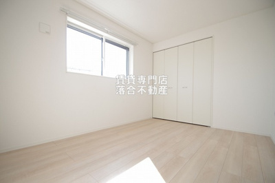 【洋室】 | エスワンハイツ古淵 | 明るくて使いやすい洋室♪