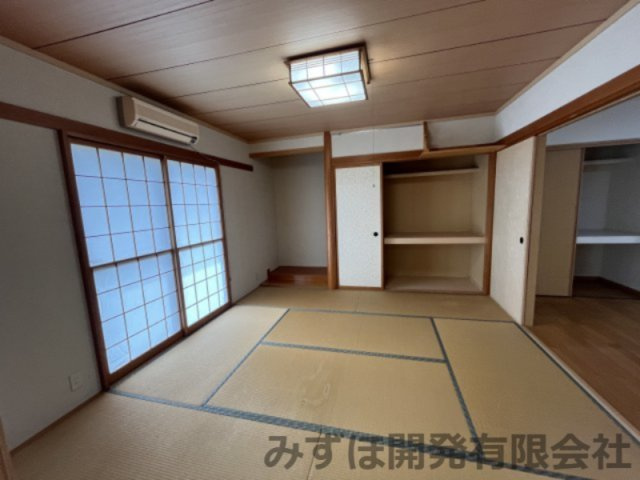 東村山郡中山町あおば5-3の和室|9/4