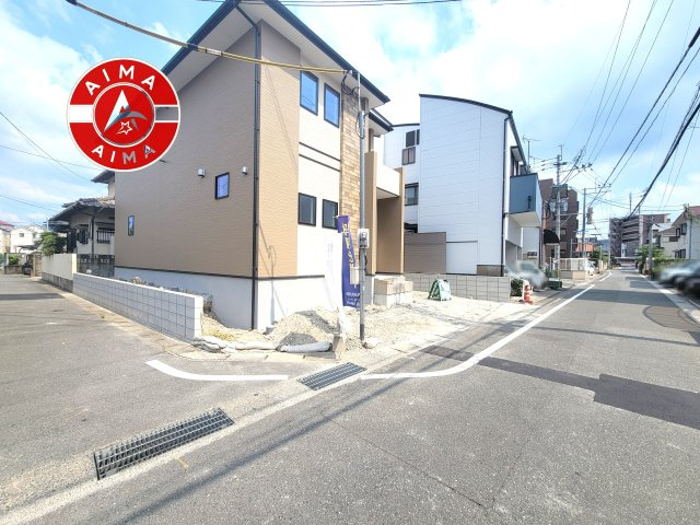 春日市上白水9丁目第1-1棟（1号棟）の前面道路含む現地写真|見学の時間などお気軽にお問い合わせ下さい。