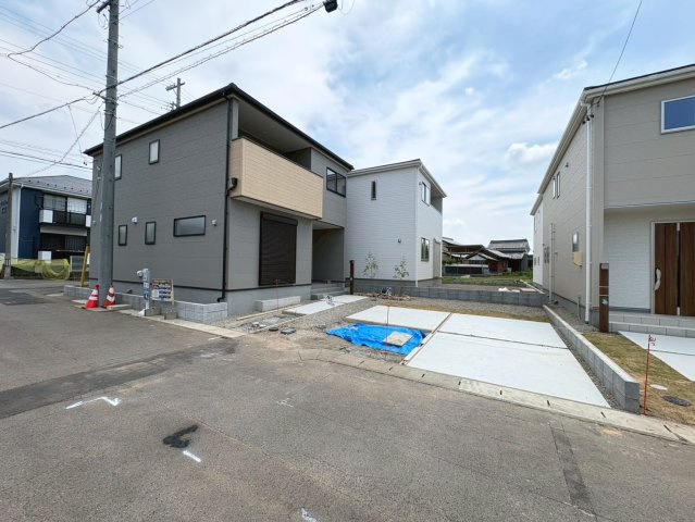 リーブルガーデン　各務原市那加前野町一丁目　全7区画分譲の駐車場|■駐車場　■ヤマダ不動産　株式会社リライフ　
■夢のマイホーム購入をフルサポートします！