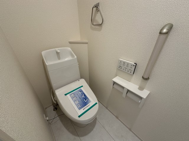 神戸市垂水区名谷町１期新築戸建２号棟のトイレ