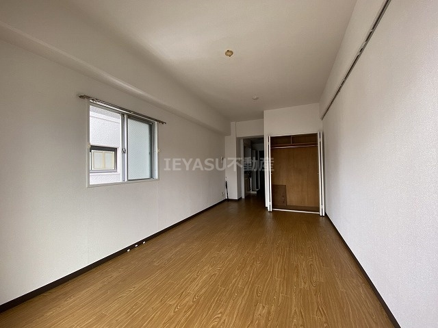 広瀬北ビルの居間・リビング