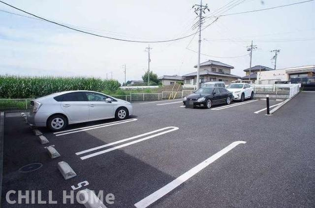 アベニールＢの駐車場|当社、チルホームのHPもご覧ください(^^)/物件情報多数♪