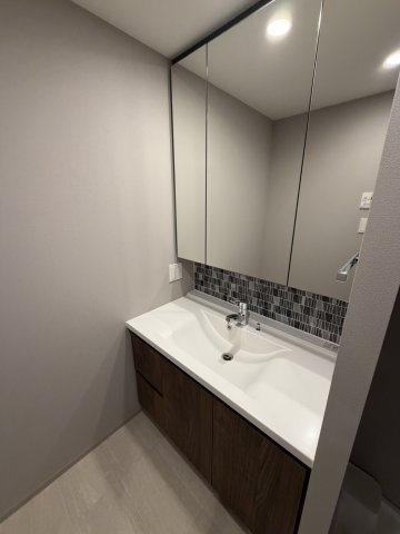 【洗面所独立】シーズンフラッツ仙台鉄砲町