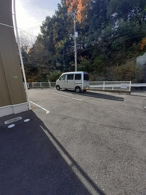 ヴィラ　ソレイユの駐車場|駐車場