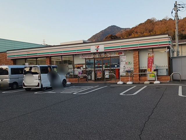 グリュンヴェルデの周辺|その他