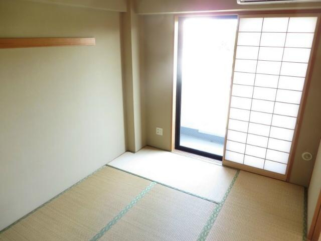 川崎市多摩区登戸の賃貸マンションの和室