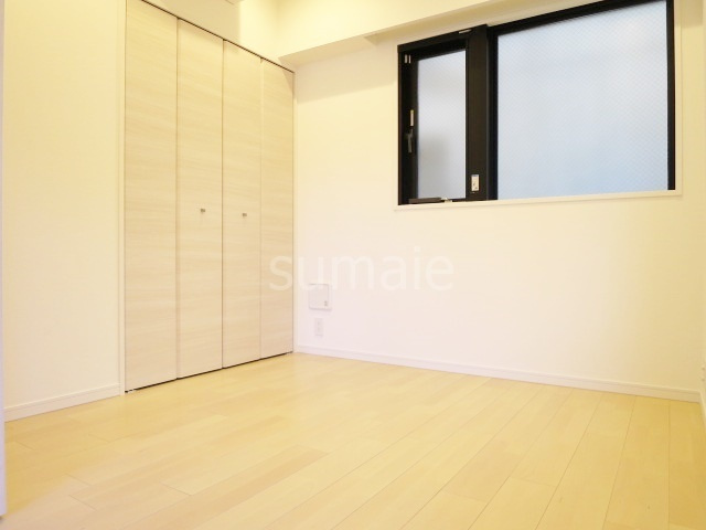 シエルトゥールロジュマンの寝室|洋室3.9帖のお部屋です♪