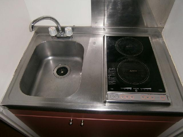 レオパレスゴールドストーンのキッチン|2口コンロ