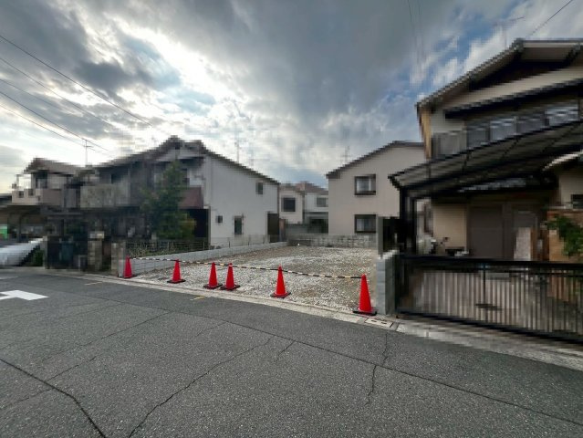 深井中町　新築一戸建の前面道路含む現地写真