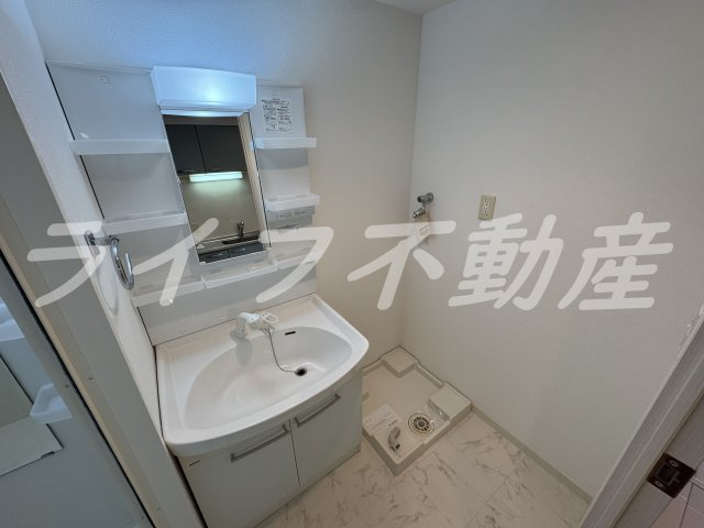 ドゥーエ森ノ宮の洗面所|脱衣スペースもあります