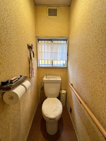 狭山市中央3丁目中古戸建のトイレ