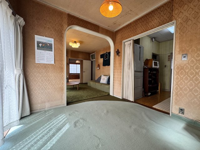 狭山市中央3丁目中古戸建の居間・リビング