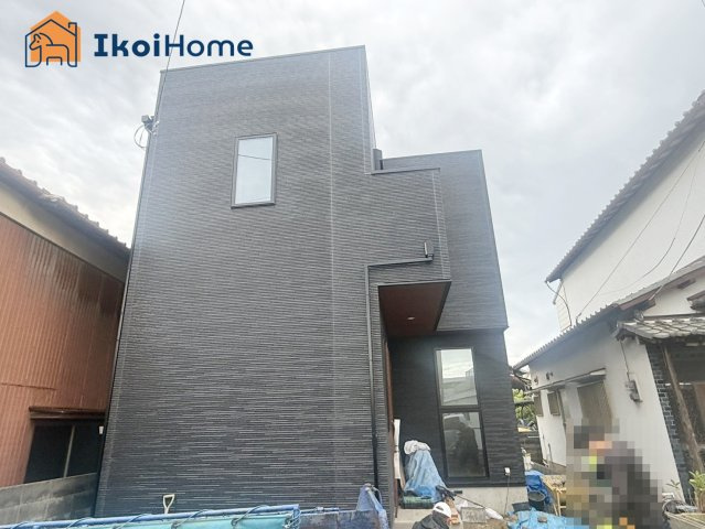 明石市大久保町江井島　新築戸建の前面道路含む現地写真|●年中無休：当日予約可●西側道路幅員約４mです！交通量は少なく安心です！