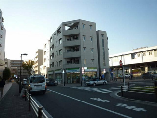 【展望】 | ファミリーマートまで850m