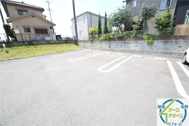 サンハイムの駐車場