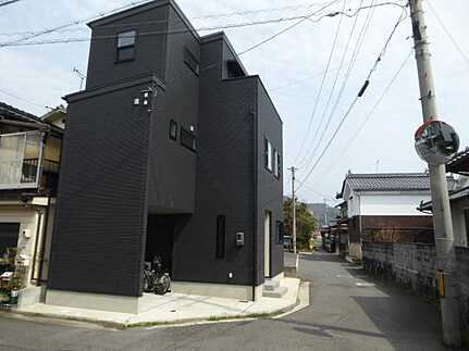 安佐北区深川5丁目築浅中古戸建の外観