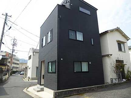 安佐北区深川5丁目築浅中古戸建の外観