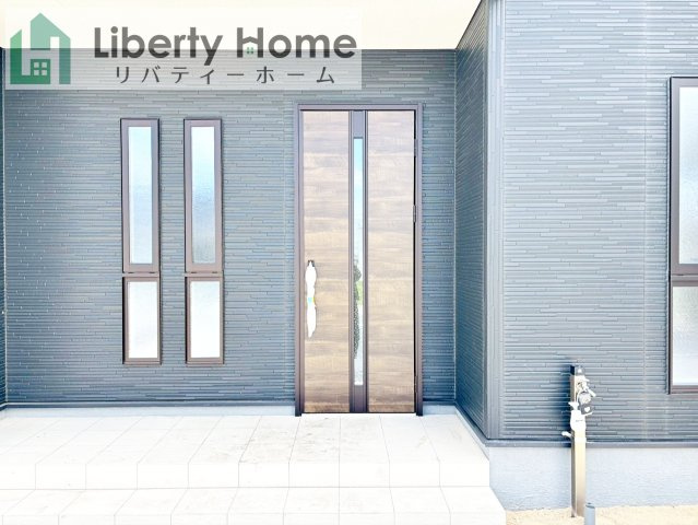 ひたちなか市馬渡17期　新築戸建のエントランス