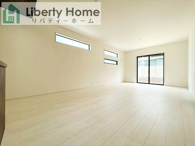 ひたちなか市馬渡17期　新築戸建の居間・リビング