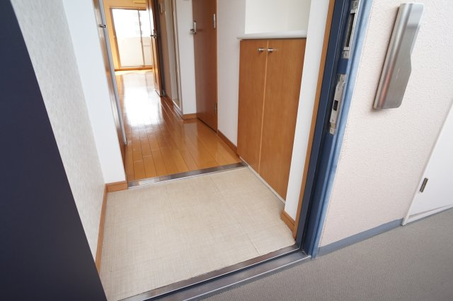 エコロジー宝塚レジデンスの玄関