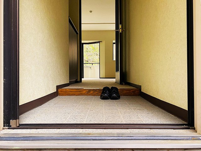 ナイスシーン強羅3番館の玄関