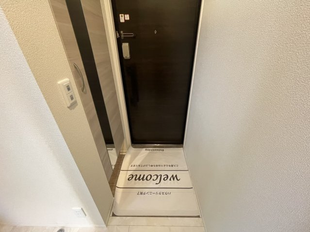 グランヴィラージュの玄関