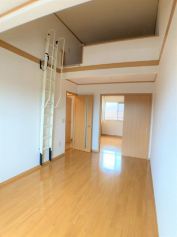 T-GONZAの内装|別号室の写真となります