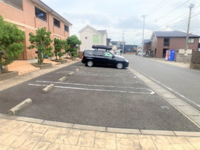 T-GONZAの駐車場