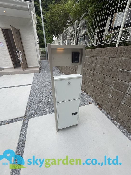 鎌倉市浄明寺４丁目　新築戸建　全２棟２号棟のその他|宅配ボックス