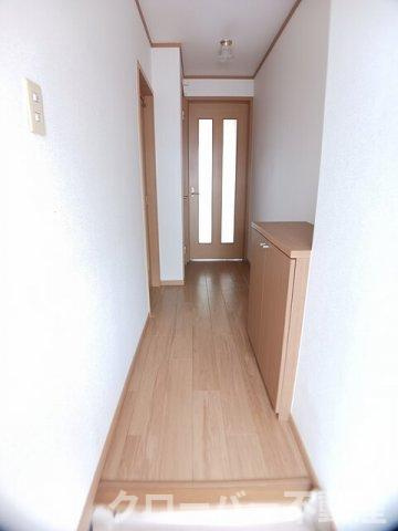 来夢１番館　Ｂの玄関