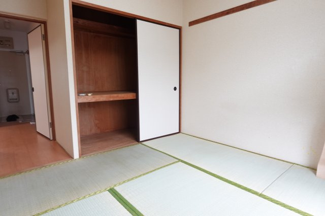 アーバンハイツ的場の洗面所