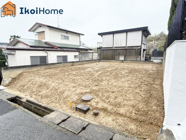 神戸市西区富士見が丘2丁目　土地のその他|前面道路は8.6ｍ幅で広々しています。駐車がし易く、車の対面のすれ違いも楽にできます。
