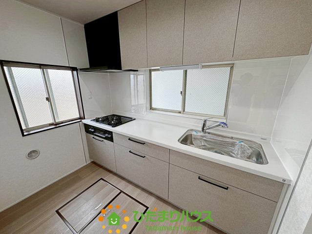 杉戸町椿　中古一戸建てのキッチン