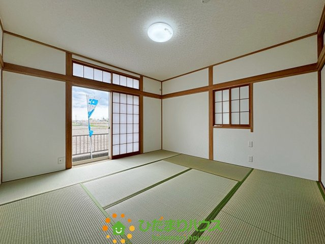 杉戸町椿　中古一戸建ての寝室