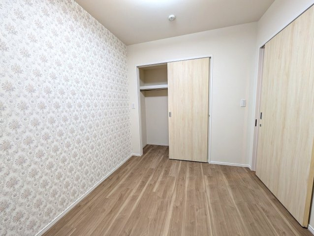 【洋室】 | □■シティテラス町田ステーションコート■□ | 約5帖の洋室
