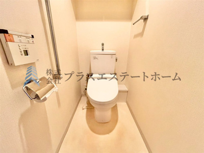 【その他】 | ワコーレ新長田駅前エスプライム | きれいをまもるせいけつトイレ♪お掃除はサッとひとふきで完了♪少ない水で、汚れをしっかり洗い流します♪
