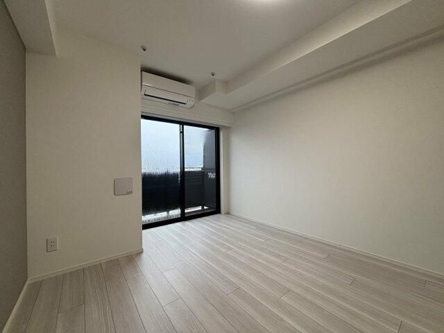 ＧＥＮＯＶＩＡ南千住Ⅷの居間・リビング