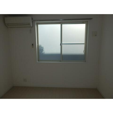 KINGLYCOURT菊名の寝室