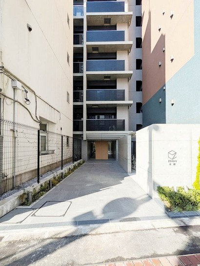 【エントランス】