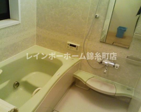 チュリス竹ノ塚の浴室