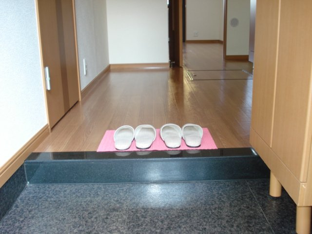 ペティハウス壱番館の玄関|玄関