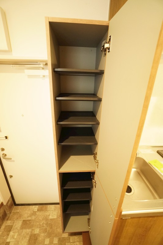 アイクル西川口の玄関