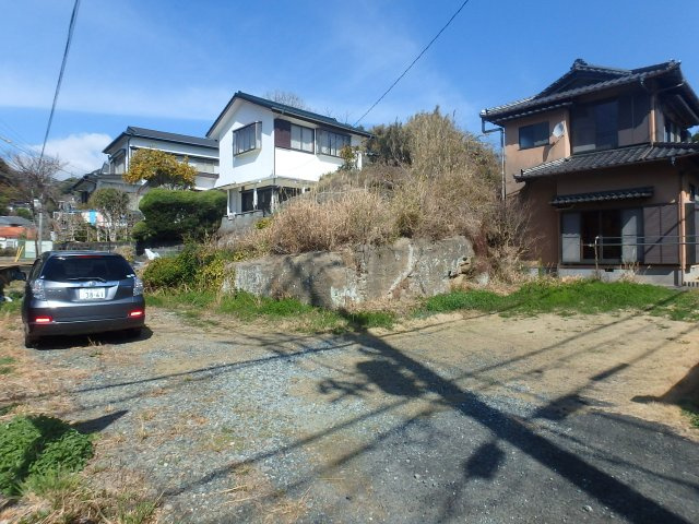 S1775R　白浜貸家の駐車場