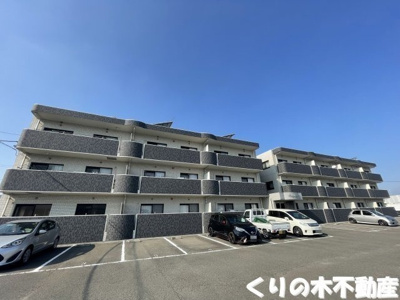 【外観】 | HAPPY SWING | 建物外観を気になさる方へ、見た目の良い物件です